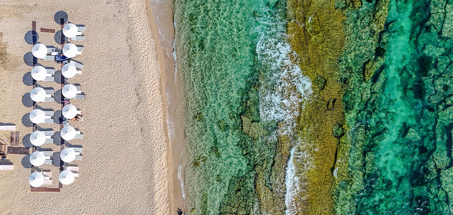 Pool & Beach